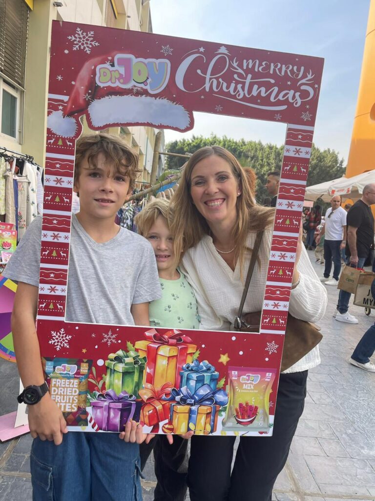 Happy customers happy moments (11)